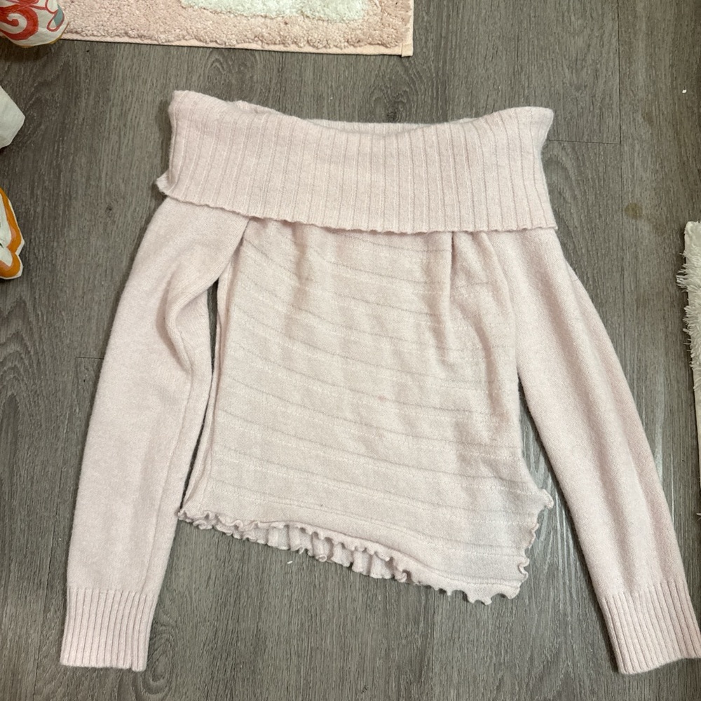 Edikted Beige Off-the-Shoulder Sweater with Ribbed Knit